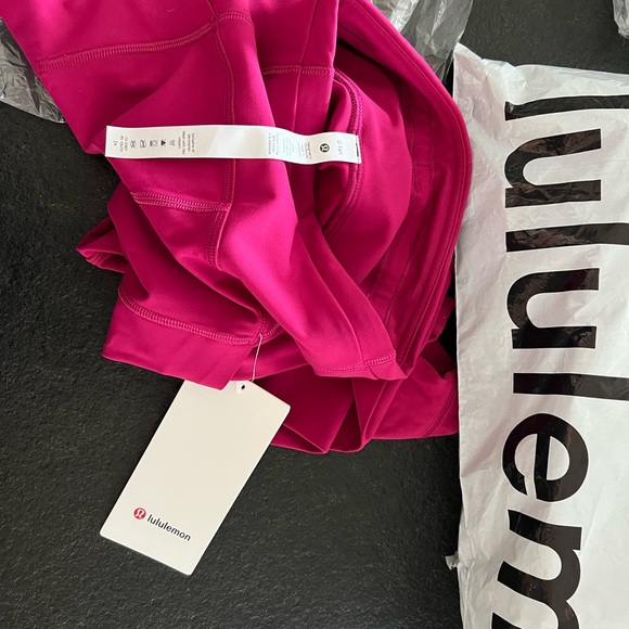 NWT *discontinued*Swift Speed High-Rise Tight 31” Size 0 Tall - Picture 12 of 14